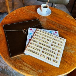 Jeu Magnétique à Trous façon maroquinerie