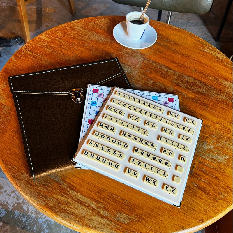 Jeu Magnétique à Trous façon maroquinerie