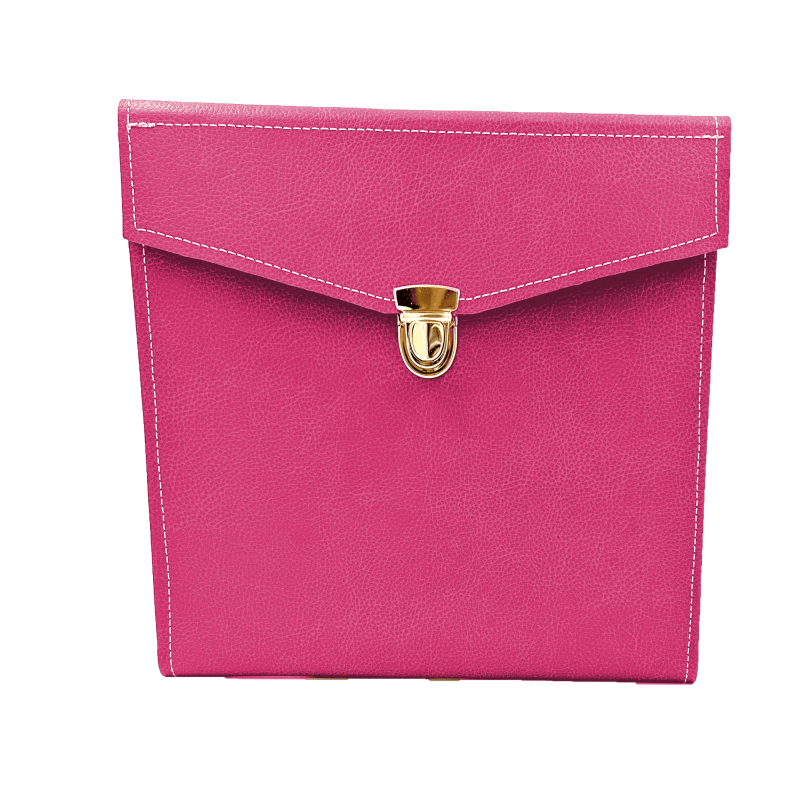 Housse façon maroquinerie