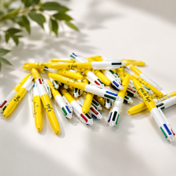 Stylo 4 couleurs "4 fois plus de tops"