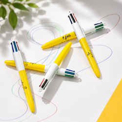 Stylo 4 couleurs "4 fois plus de tops"